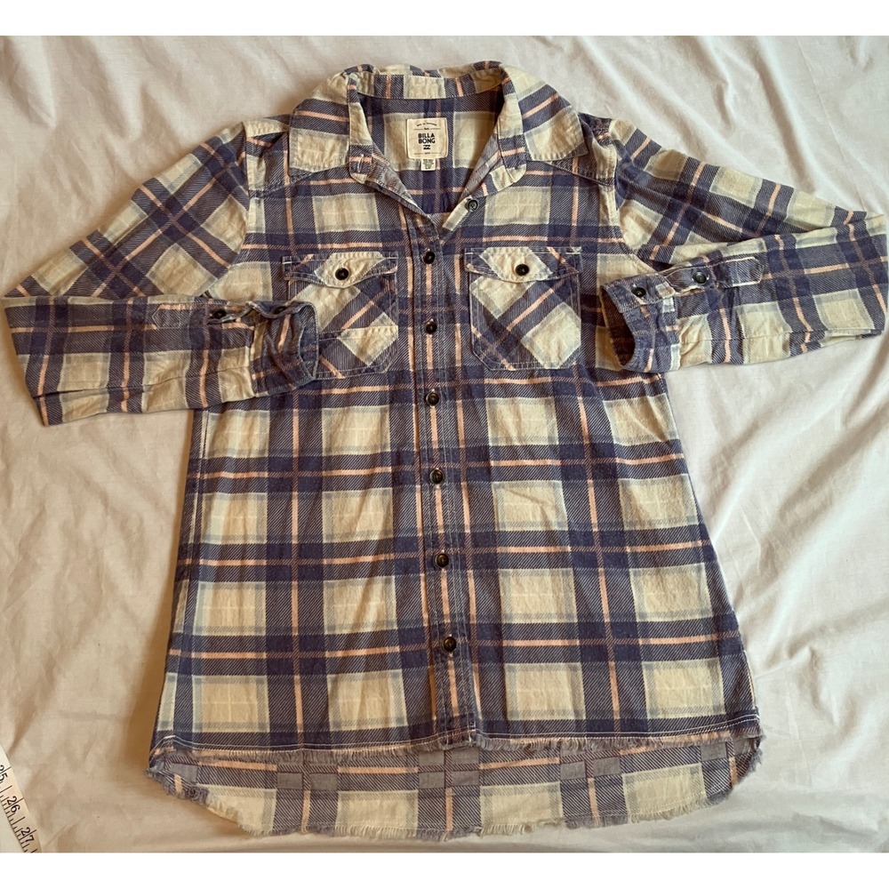 Billabong Flannel Shirt Womens Small Plaid Long Sleeve Button Up